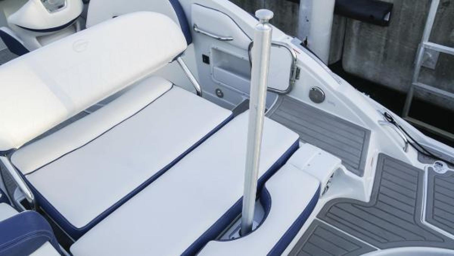 Slide: The Image of Crownline Boats 270 XSS 2023 - 1522291