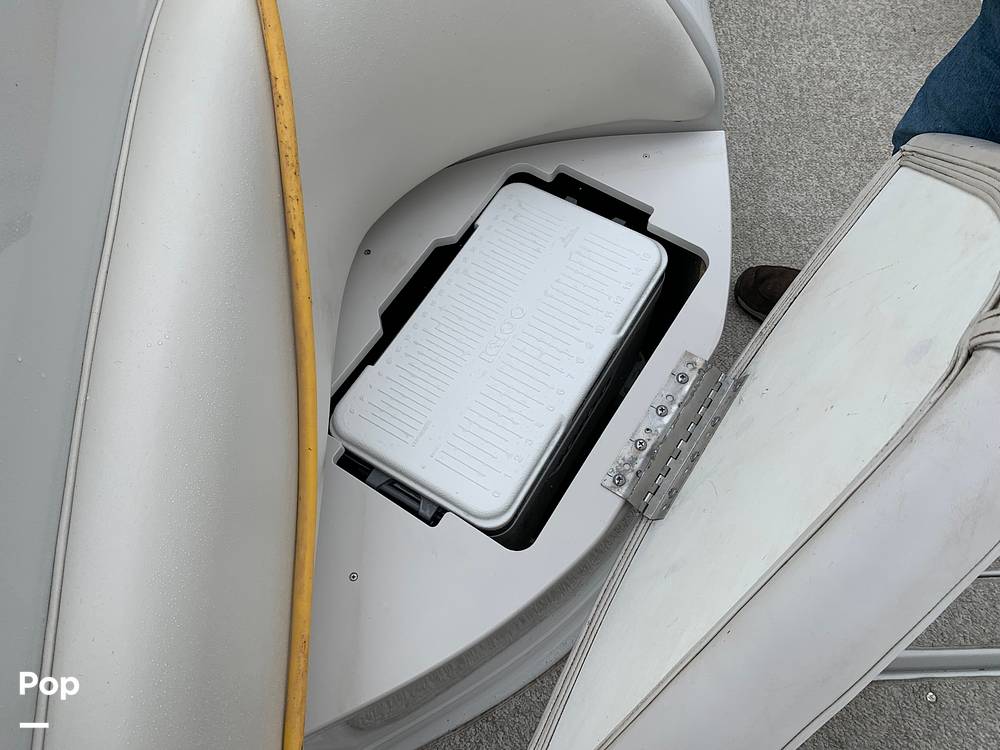 Slide: The Image of Built-in Cooler - 24
