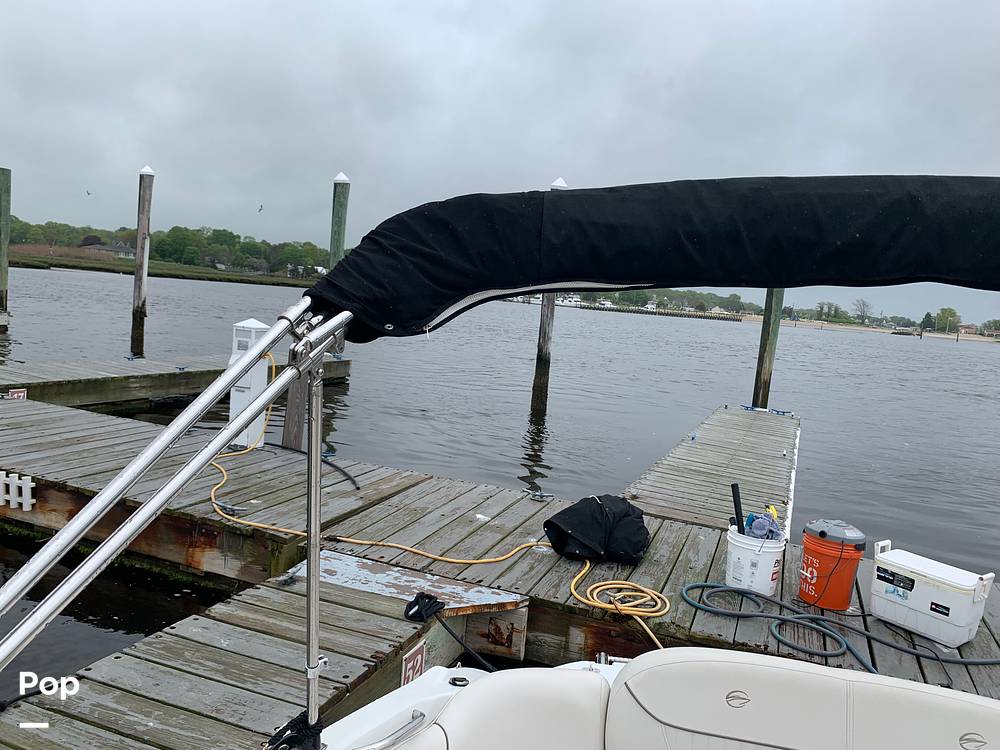 Slide: The Image of Crownline Boats 275 CCR 2005 - 29