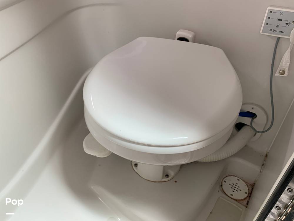 Slide: The Image of Crownline Boats 275 CCR 2005 - 61