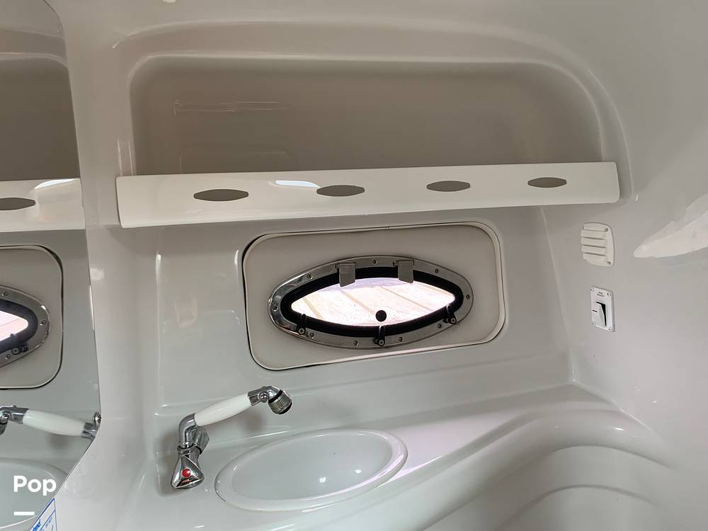 Slide: The Image of Crownline Boats 275 CCR 2005 - 63