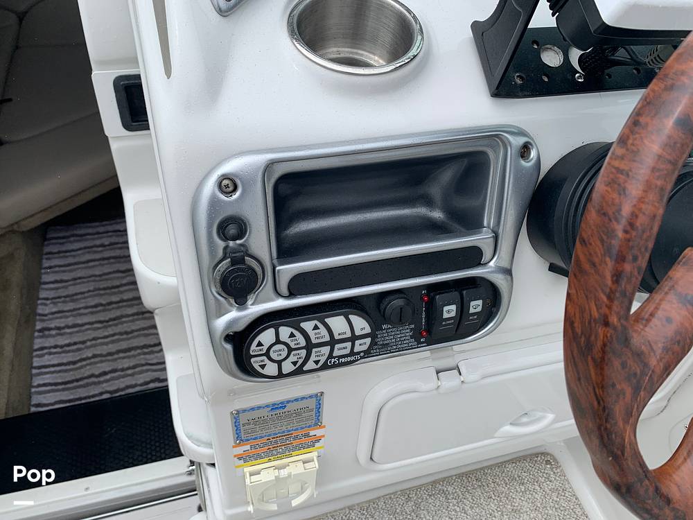 Slide: The Image of Crownline Boats 275 CCR 2005 - 90