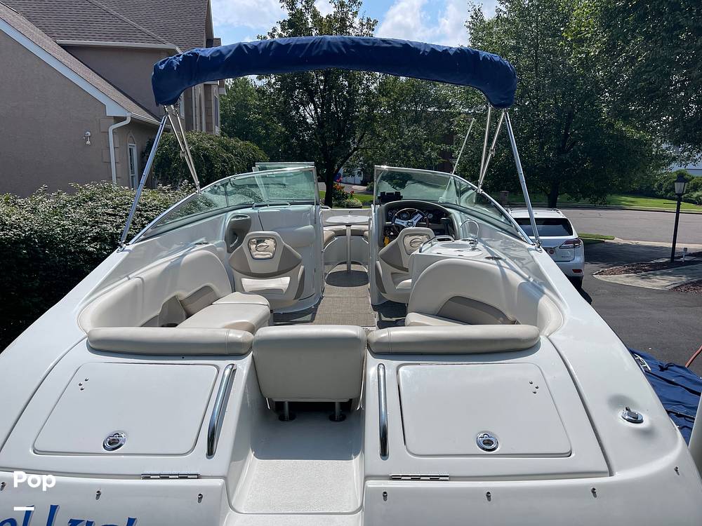 Slide: The Image of Crownline Boats 275 SS 2016 - 14590833