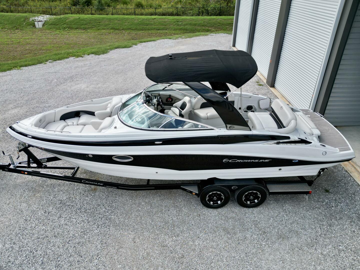 Slide: The Image of Crownline Boats 275 SS 2017 - 4722108