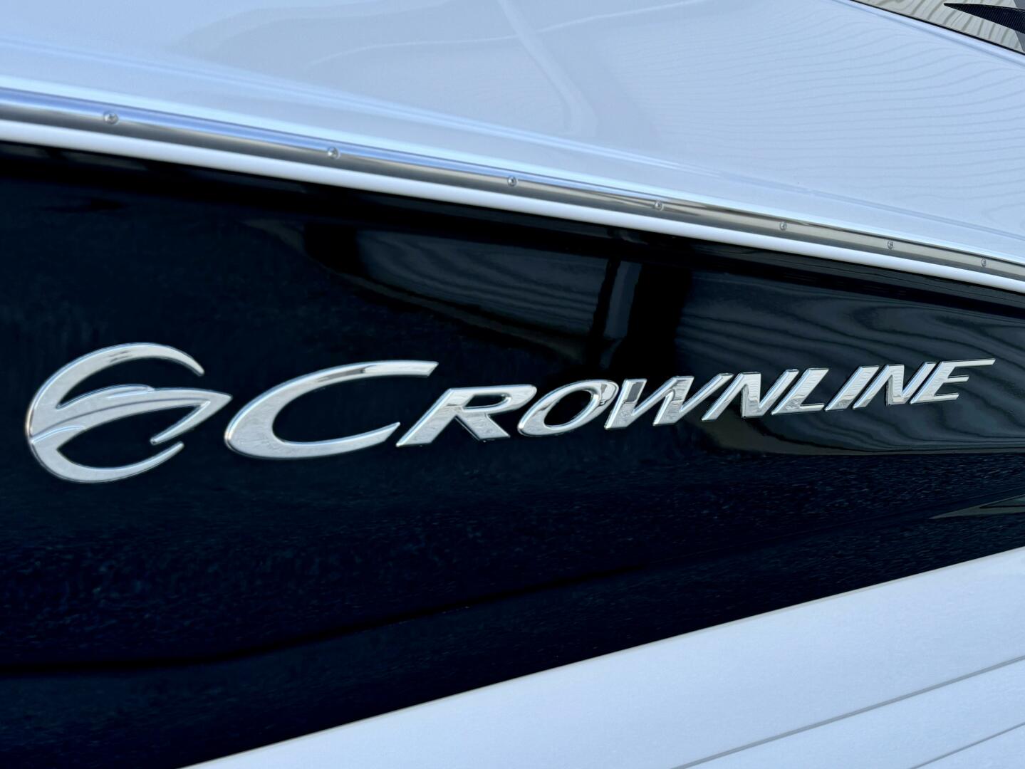 Slide: The Image of Crownline Boats 275 SS 2017 - 4723382