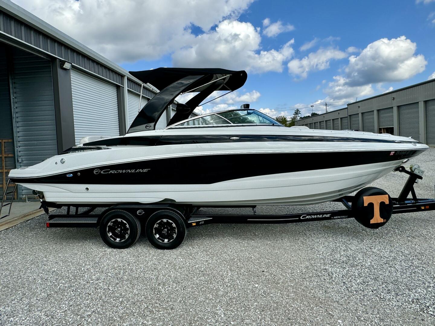 Slide: The Image of Crownline Boats 275 SS 2017 - 4723269