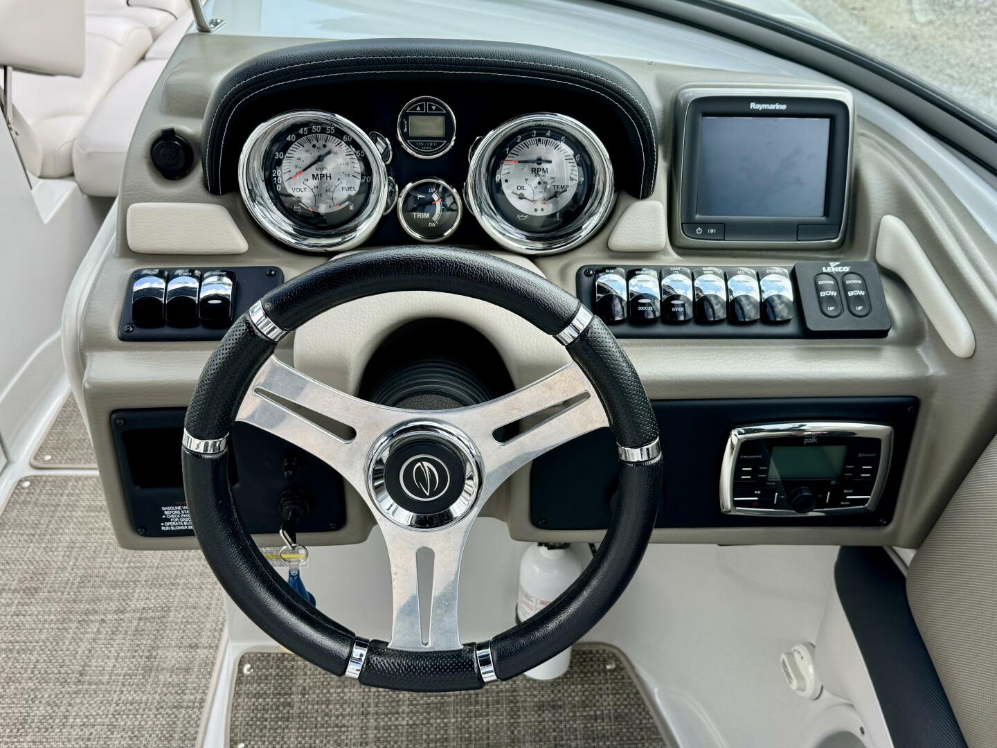 Slide: The Image of Crownline Boats 275 SS 2017 - 4723284