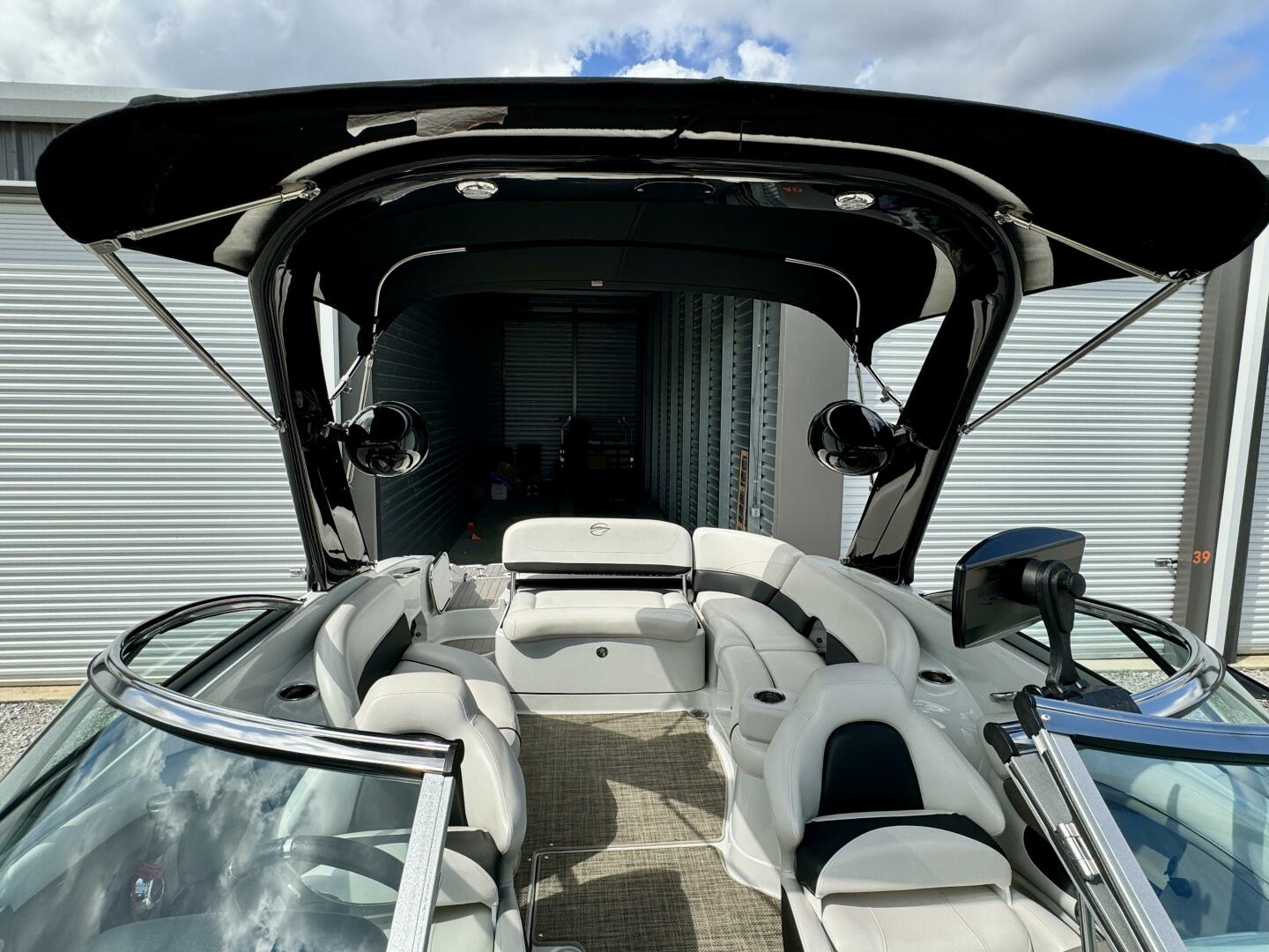 Slide: The Image of Crownline Boats 275 SS 2017 - 4723320