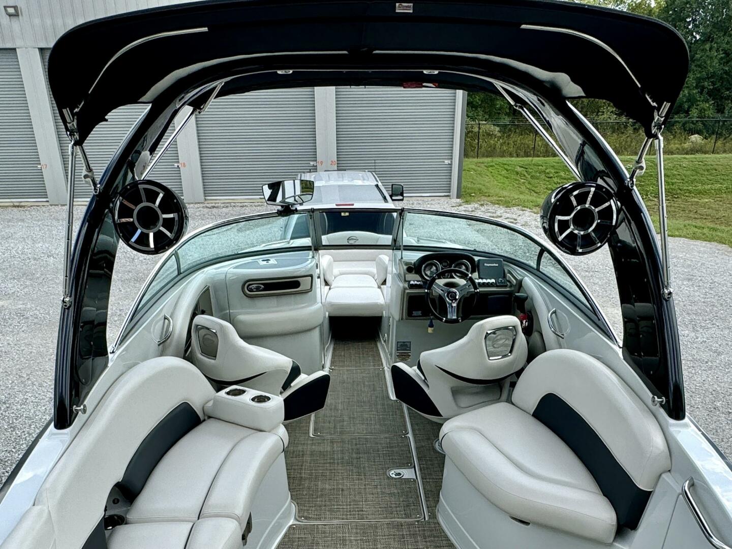 Slide: The Image of Crownline Boats 275 SS 2017 - 4723326