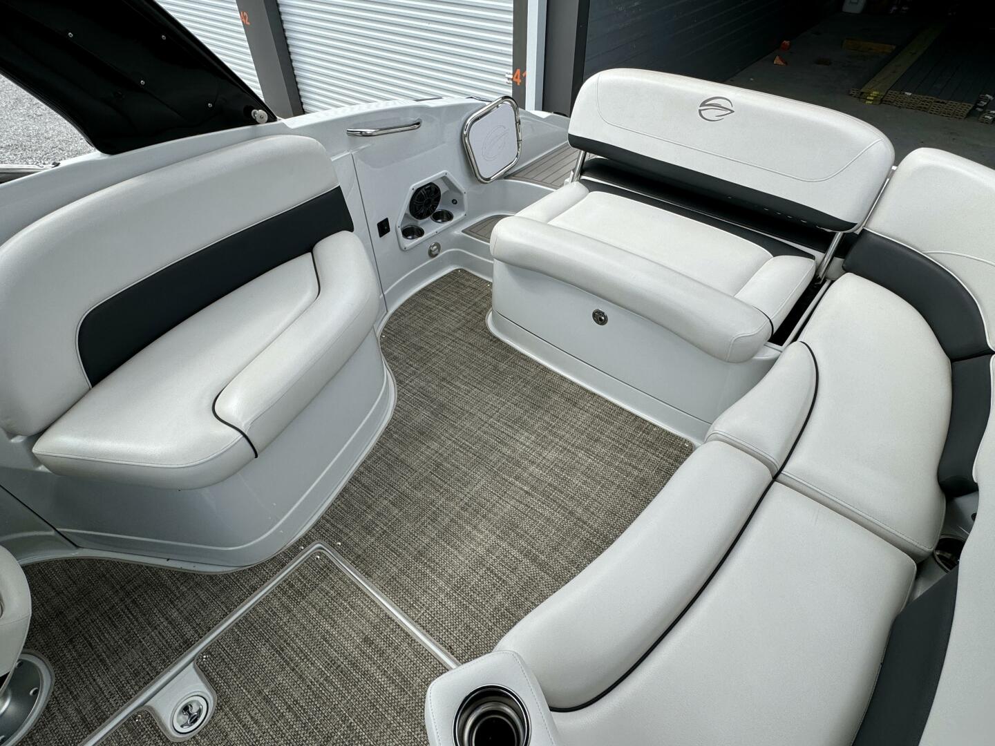 Slide: The Image of Crownline Boats 275 SS 2017 - 4723327