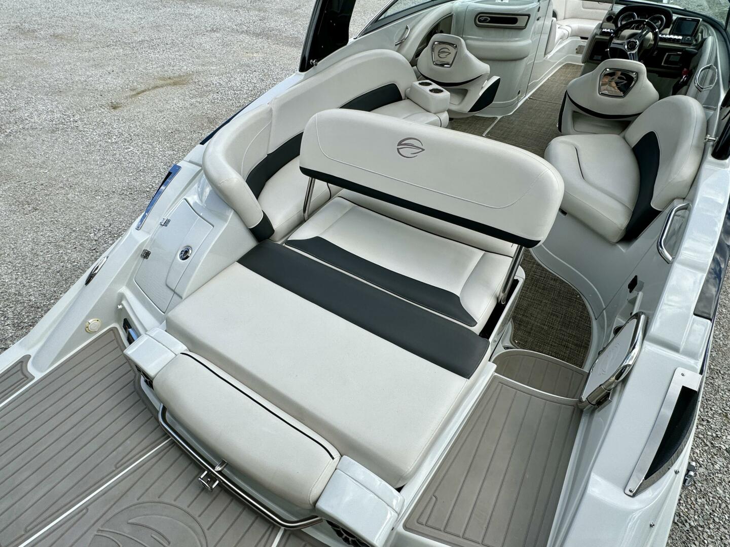 Slide: The Image of Crownline Boats 275 SS 2017 - 4723336