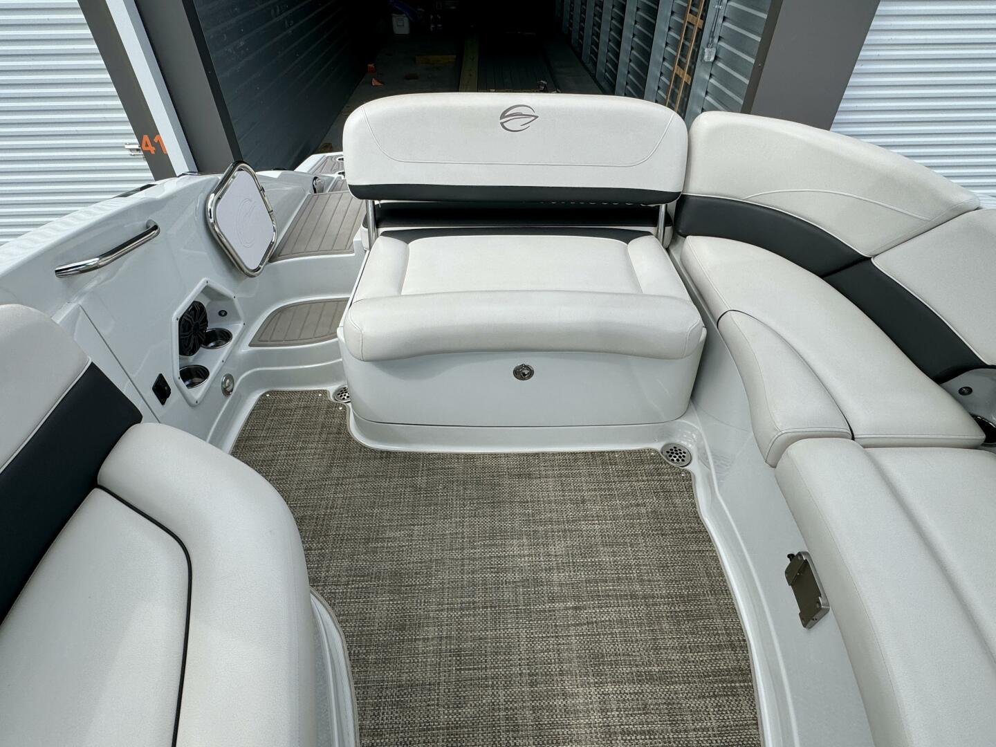 Slide: The Image of Crownline Boats 275 SS 2017 - 4723348