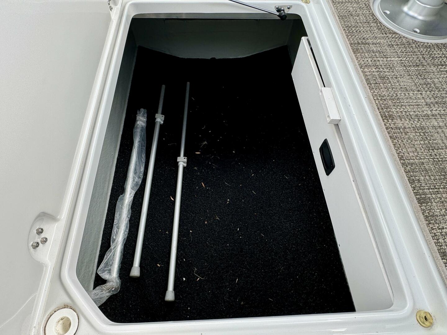 Slide: The Image of Crownline Boats 275 SS 2017 - 4723350
