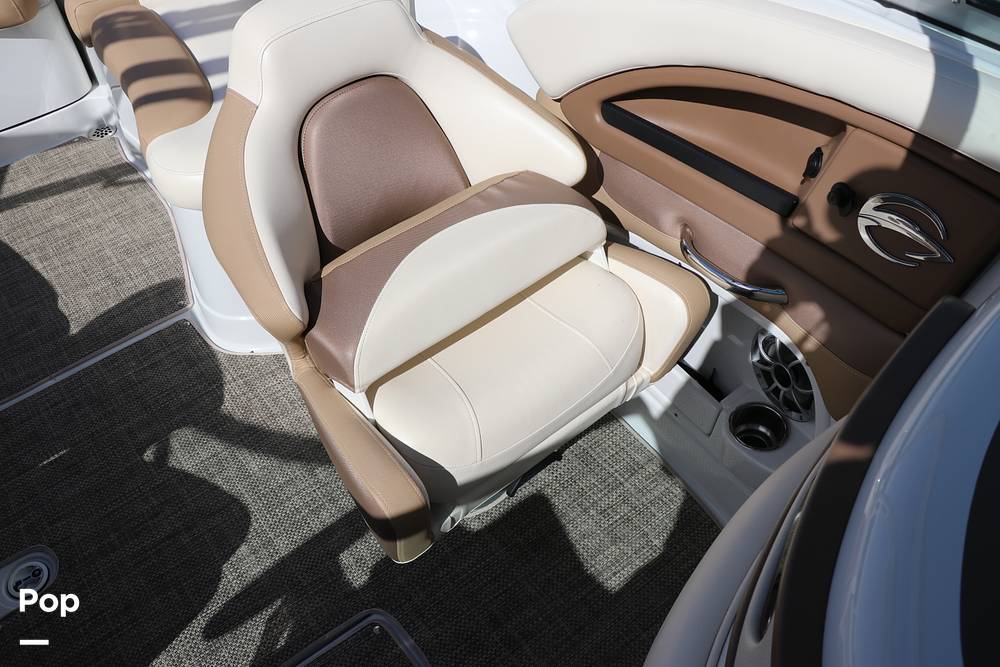 Slide: The Image of Crownline Boats 275SS 2018 - 23