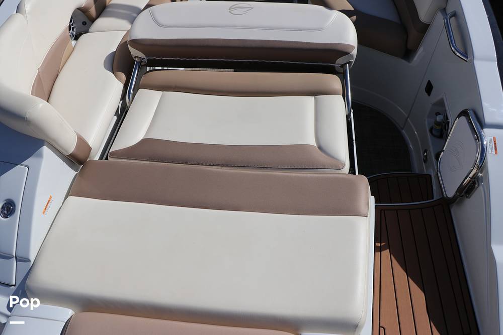 Slide: The Image of Crownline Boats 275SS 2018 - 34