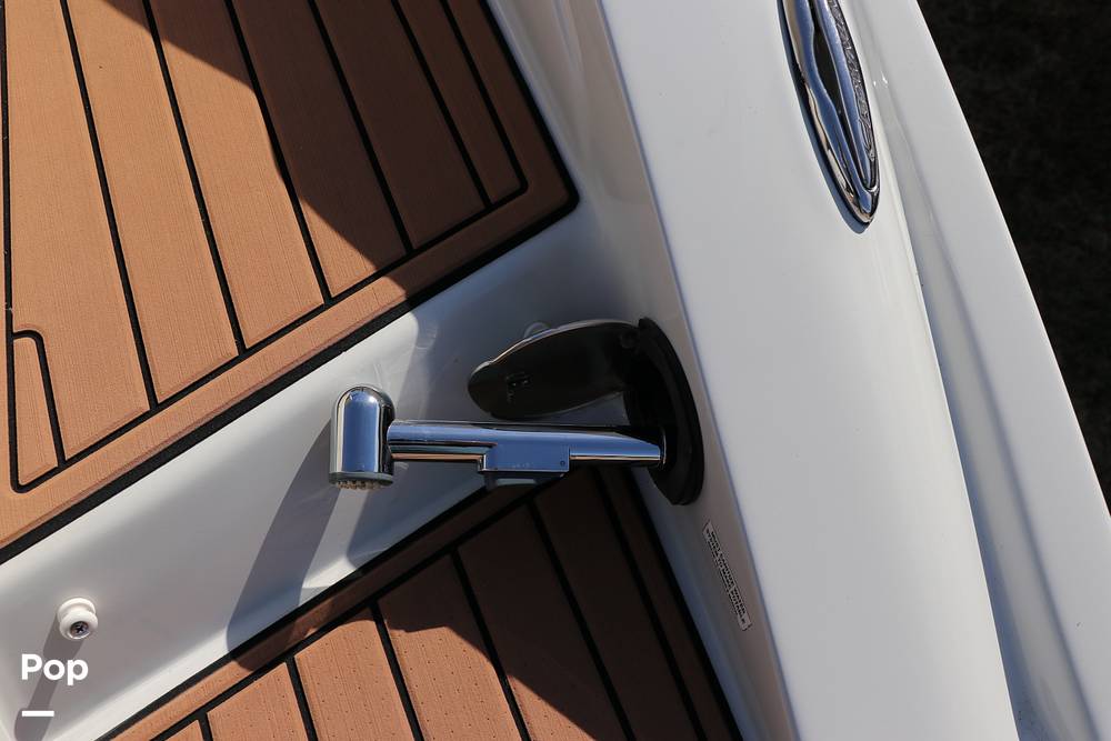 Slide: The Image of Crownline Boats 275SS 2018 - 42