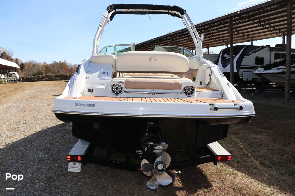 Slide: The Image of Crownline Boats 275SS 2018 - 69