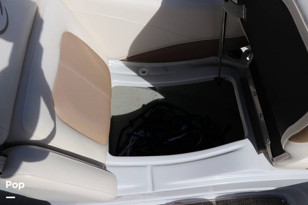 Slide: The Image of Crownline Boats 275SS 2018 - 80
