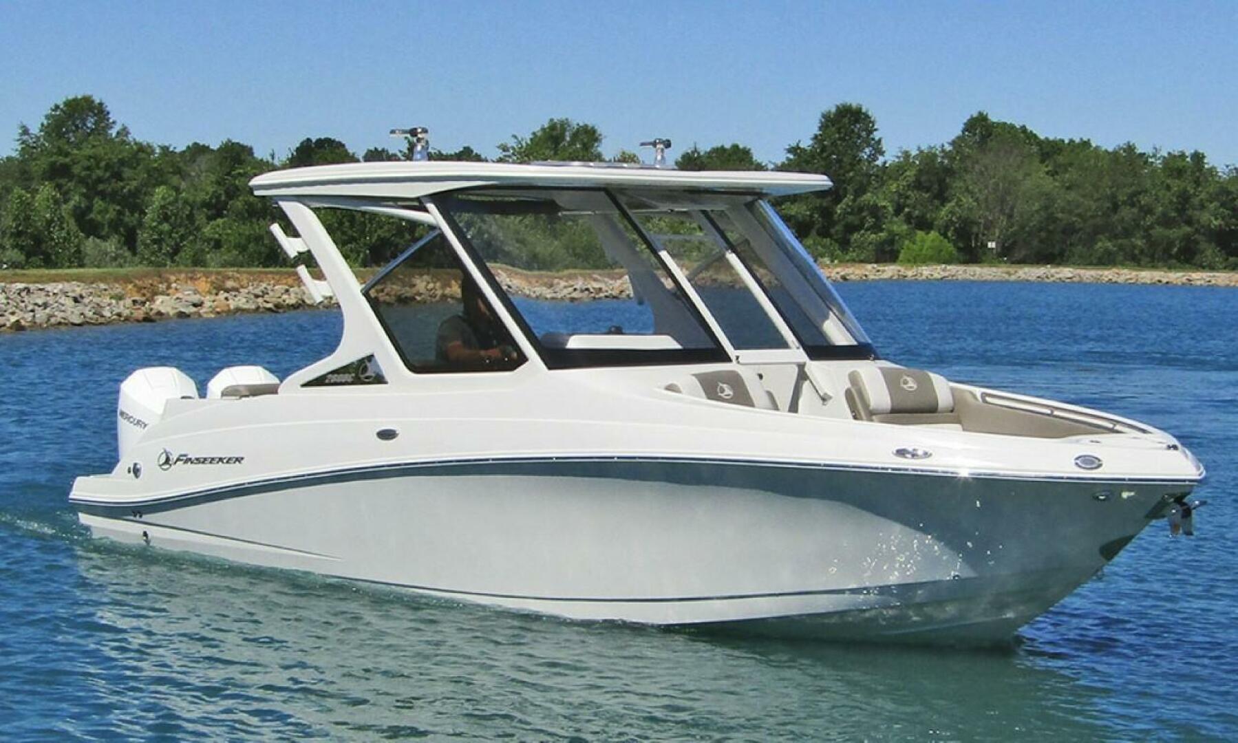 Slide: The Image of Crownline Boats 280 DC 2024 - 3731625
