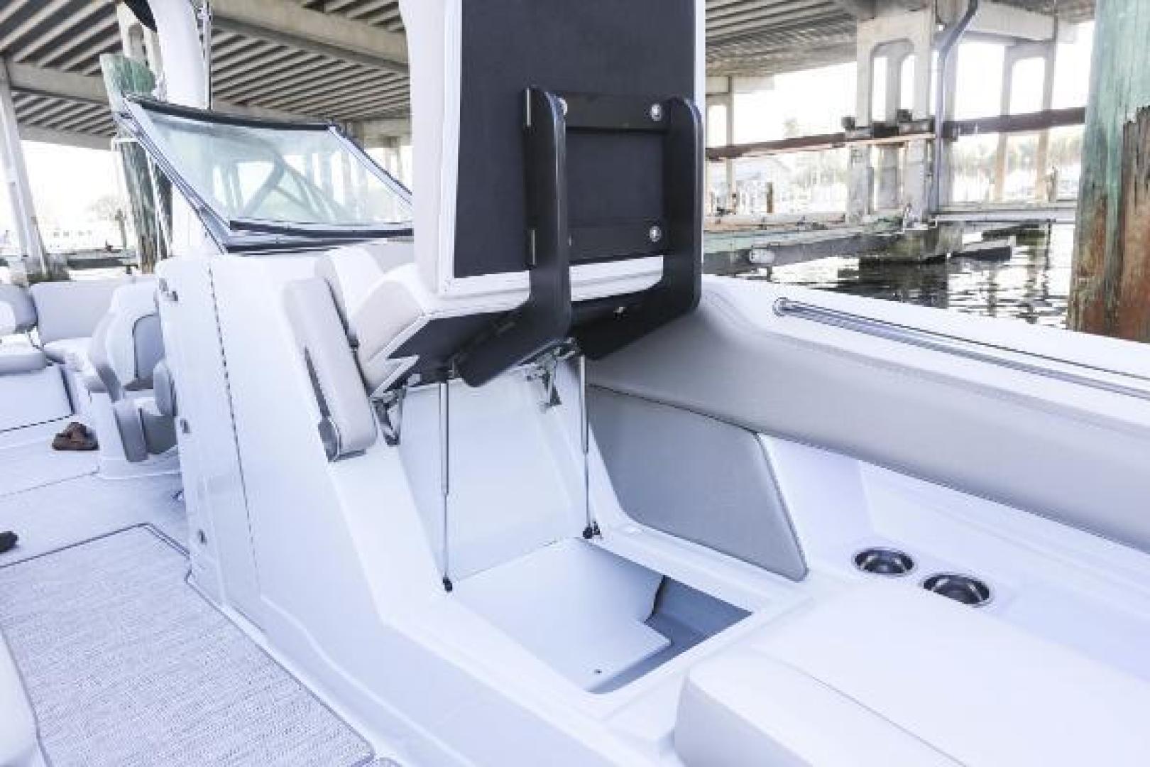 Slide: The Image of Crownline Boats 280 XSS 2023 - 1522412