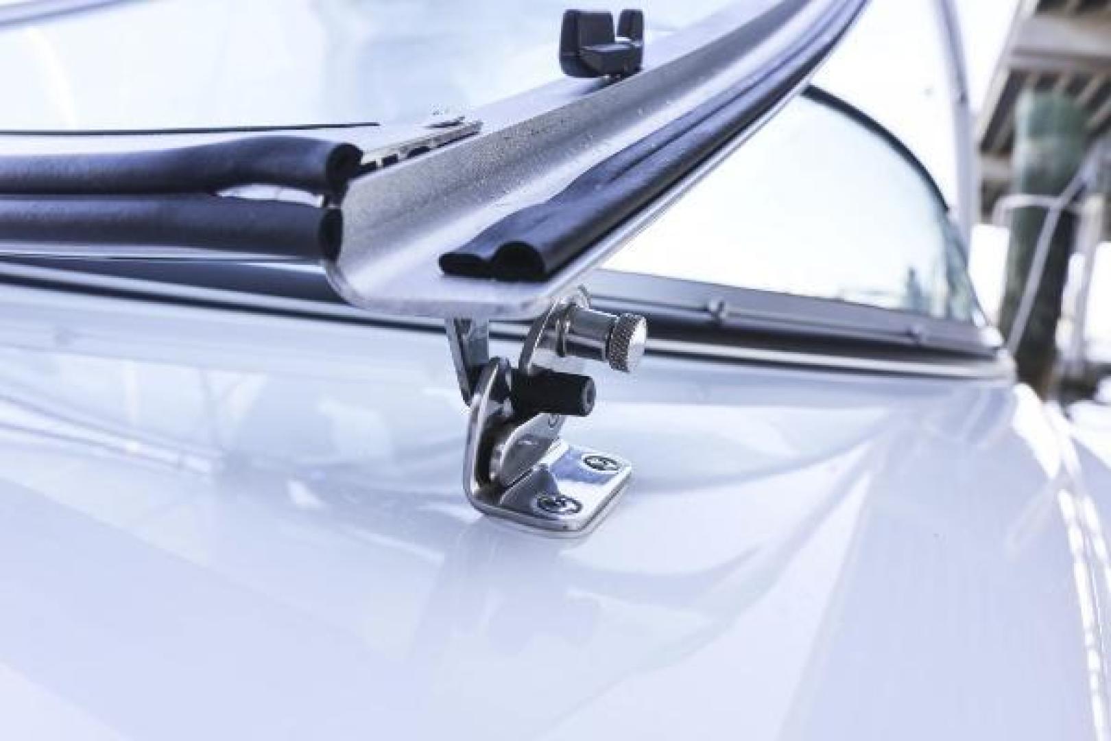 Slide: The Image of Crownline Boats 280 XSS 2023 - 1527357
