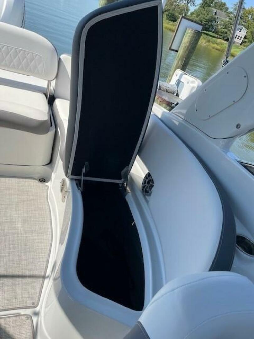 Slide: The Image of Crownline Boats 29 2023 - 4867228