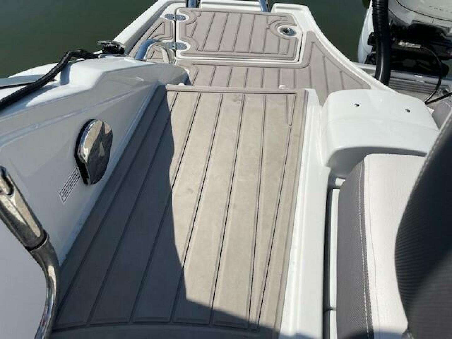 Slide: The Image of Crownline Boats 29 2023 - 4867229