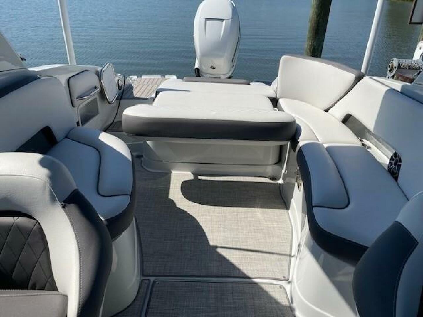 Slide: The Image of Crownline Boats 29 2023 - 4867213