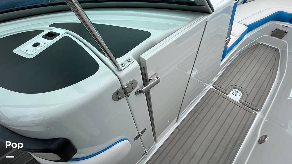 Slide: The Image of Crownline Boats 290 XXS 2021 - 13574651