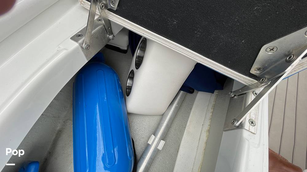 Slide: The Image of Crownline Boats 290 XXS 2021 - 13574638