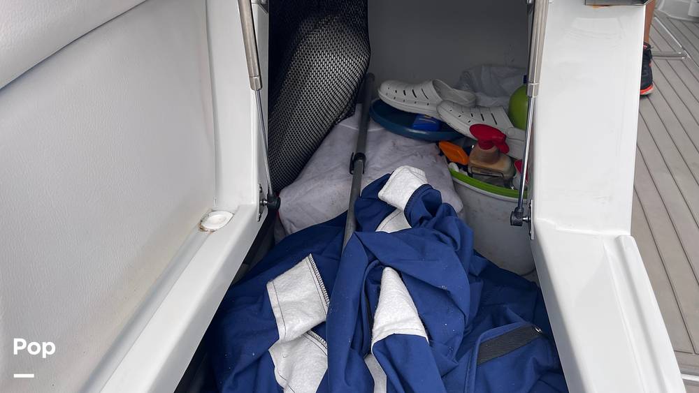 Slide: The Image of Crownline Boats 290 XXS 2021 - 13574642