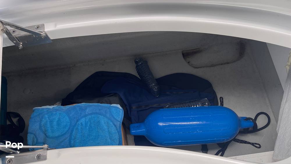 Slide: The Image of Crownline Boats 290 XXS 2021 - 13574665