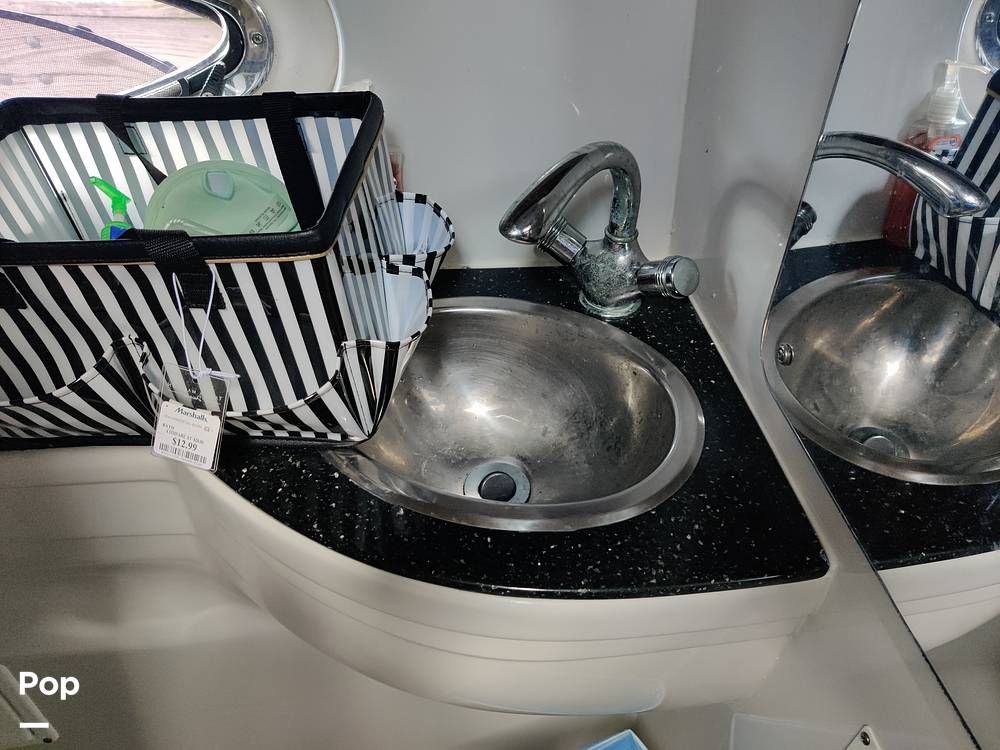 Slide: The Image of Crownline Boats 340CR 2007 - 64