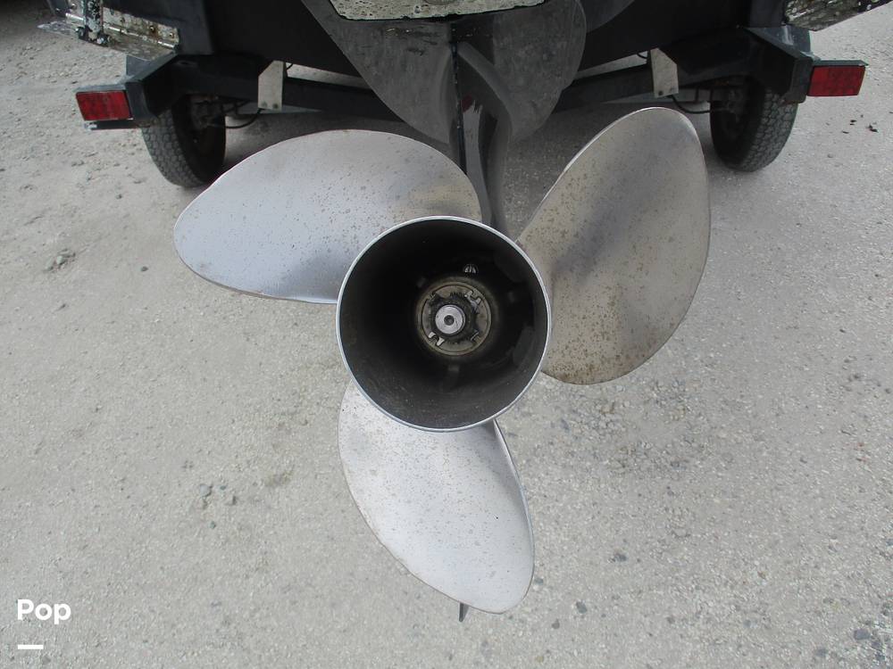 Slide: The Image of Crownline Boats E- 235 XS 2023 - 13955940