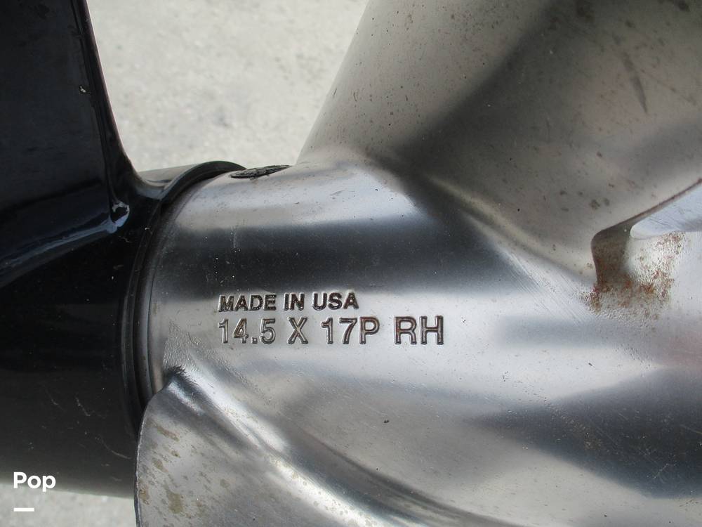 Slide: The Image of Crownline Boats E- 235 XS 2023 - 13955943
