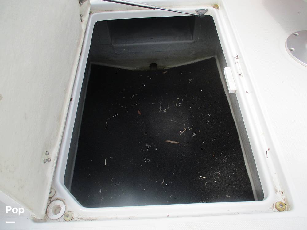 Slide: The Image of Crownline Boats E- 235 XS 2023 - 13956008