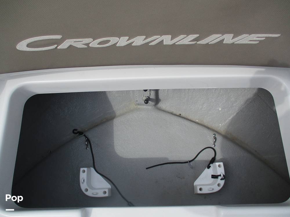 Slide: The Image of Crownline Boats E- 235 XS 2023 - 13956001