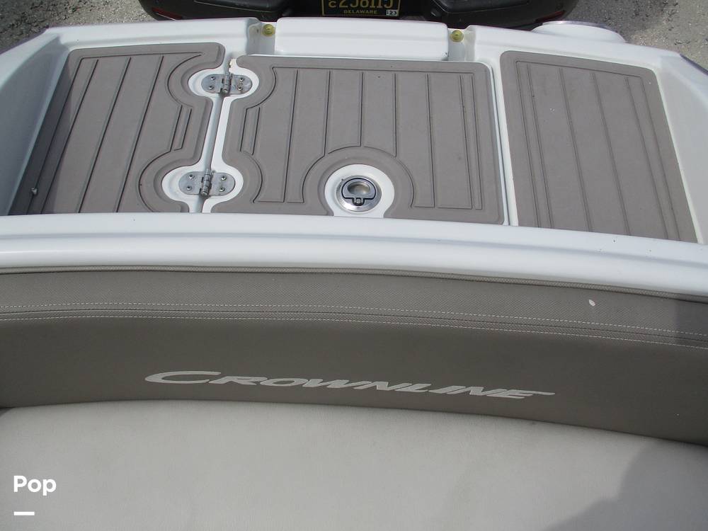 Slide: The Image of Crownline Boats E- 235 XS 2023 - 13956002