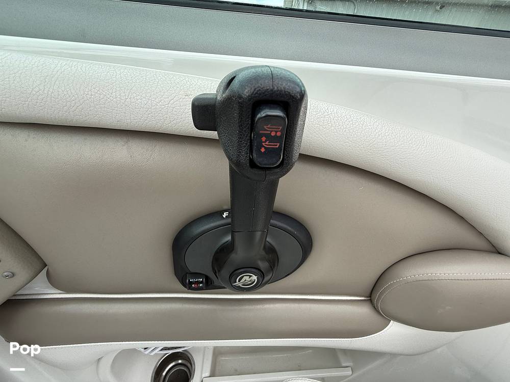 Slide: The Image of Crownline Boats E2 2013 - 15356879