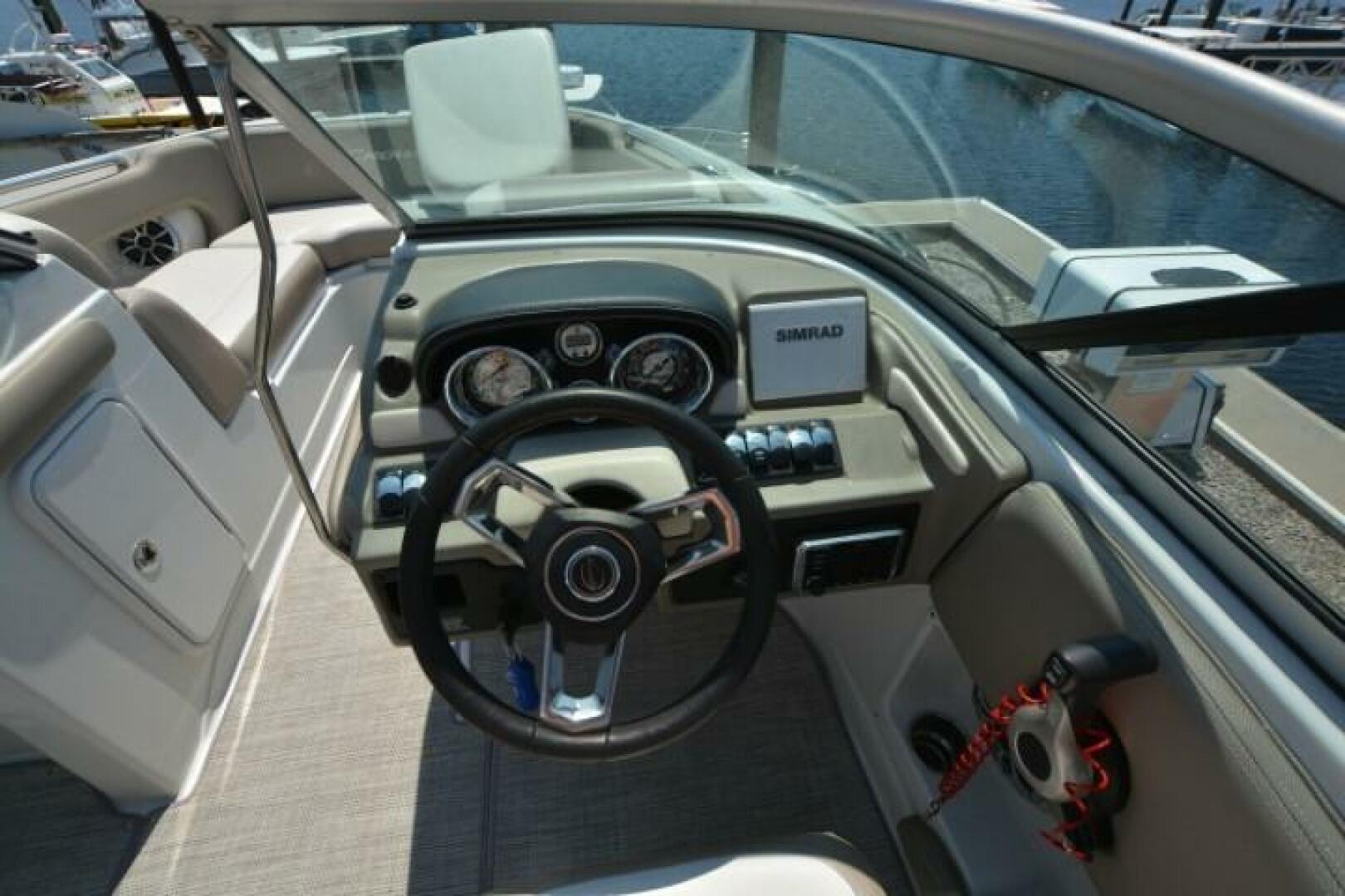 Slide: The Image of Crownline Boats E215XS 2019 - 5253422