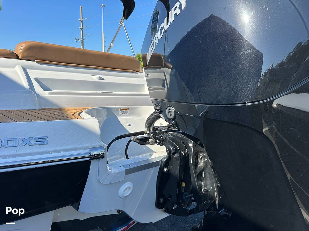 Slide: The Image of Crownline Boats E230XS 2024 - 15678451