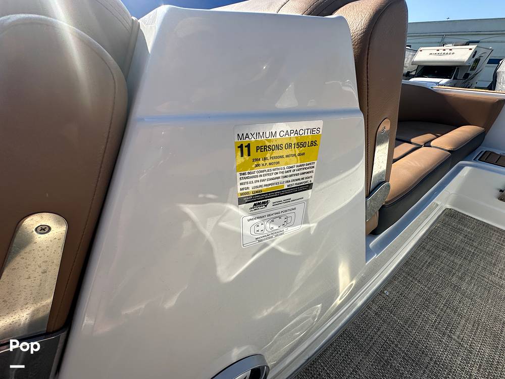 Slide: The Image of Crownline Boats E230XS 2024 - 15678493