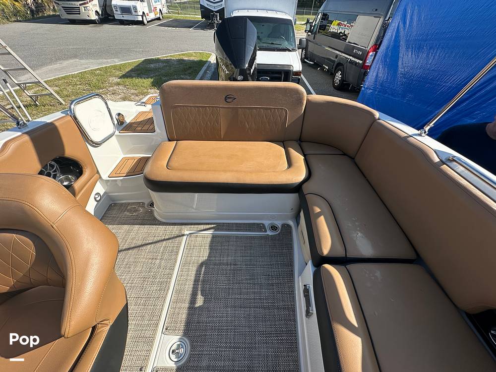 Slide: The Image of Crownline Boats E230XS 2024 - 15678508