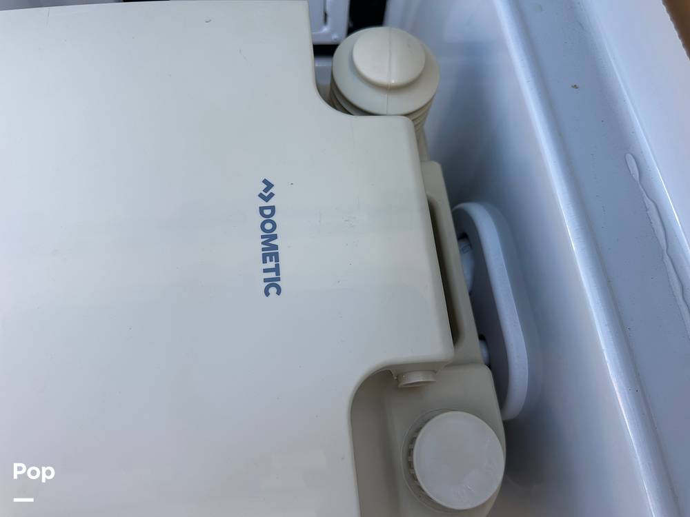 Slide: The Image of Crownline Boats E230XS 2024 - 15678531