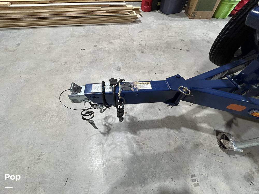 Slide: The Image of Crownline Boats E235 2020 - 15041278