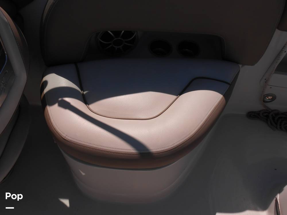 Slide: The Image of Crownline Boats E235XS 2023 - 14692556