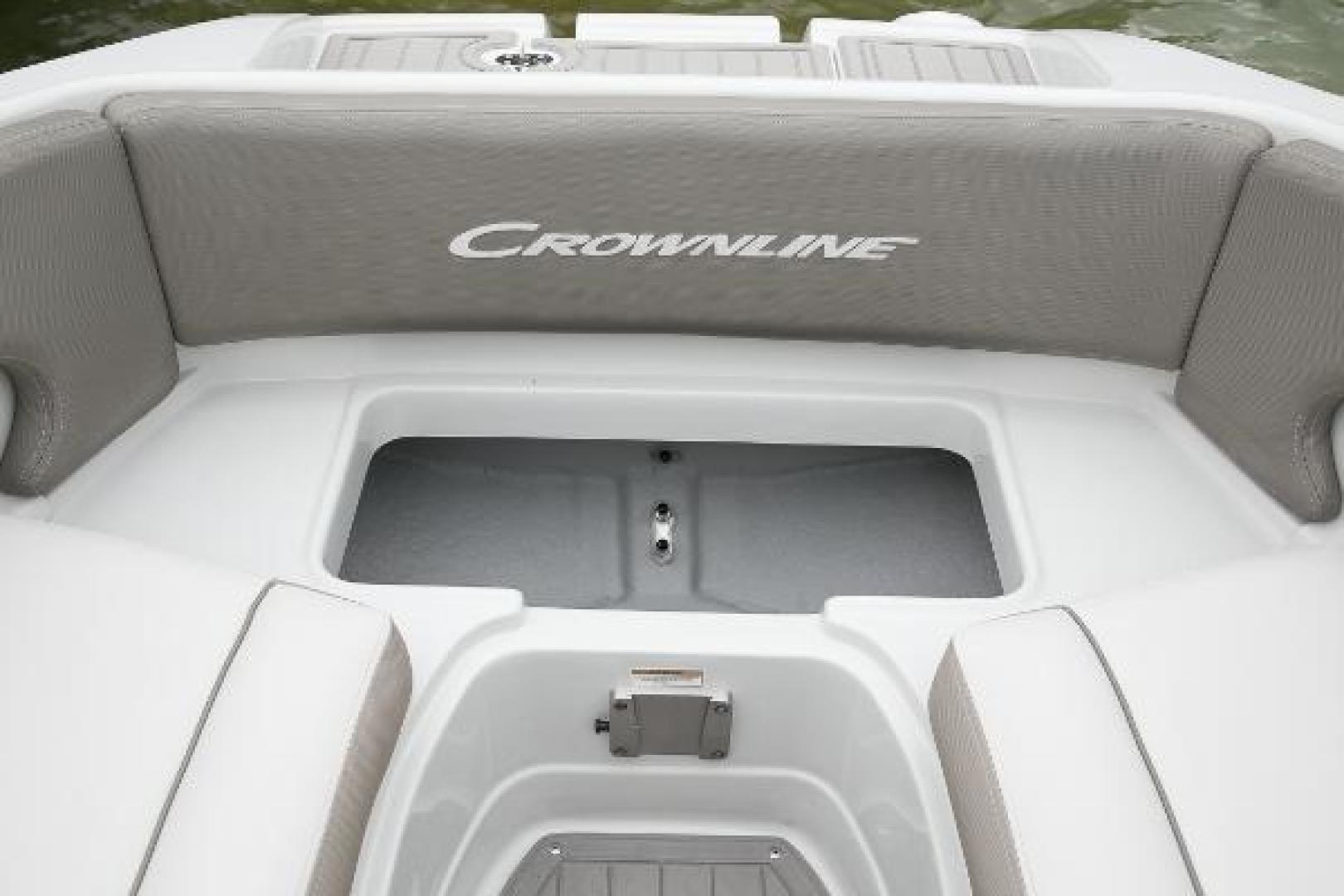 Slide: The Image of Crownline Boats E 235 XS 2023 - 1530650