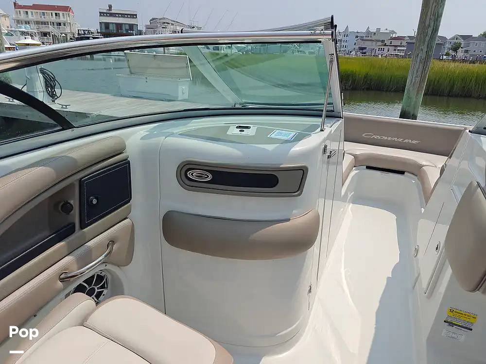 Slide: The Image of Crownline Boats E 235 XS 2023 - 15602554