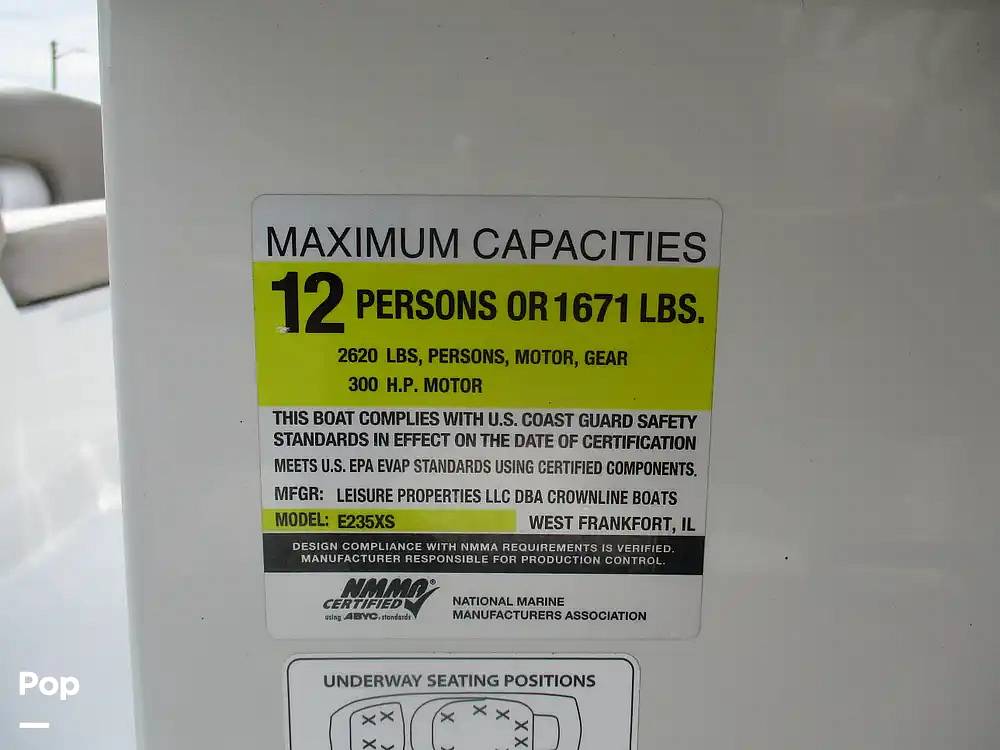 Slide: The Image of Crownline Boats E 235 XS 2023 - 15602776