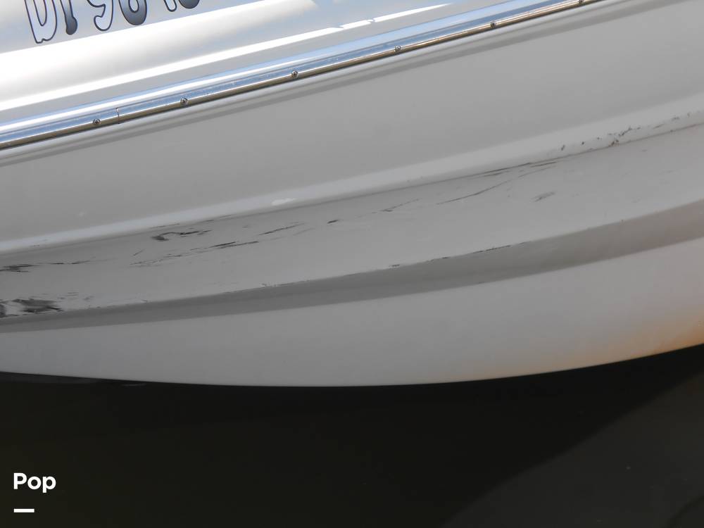 Slide: The Image of Crownline Boats E235XS 2023 - 14692615